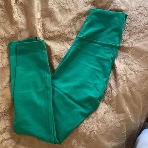 Green Lululemon leggings